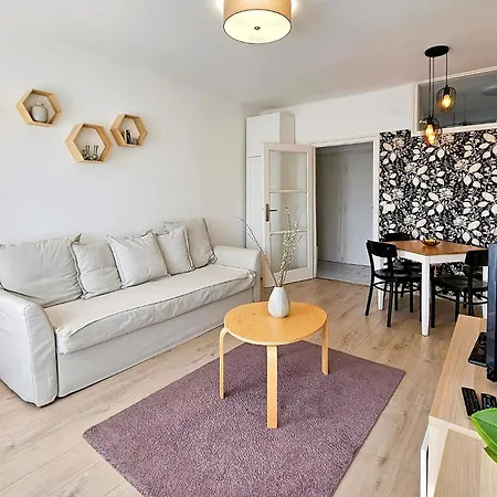 Market Apartman
