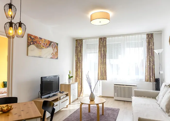 Market Apartmán *